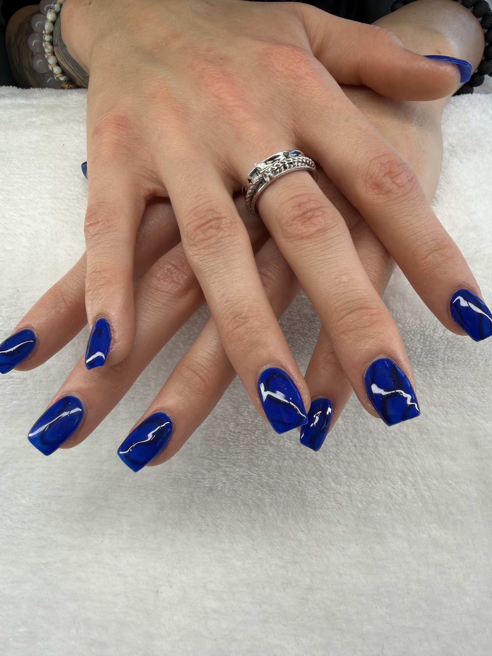 MJ Salon Hair & Nails nail photo 2